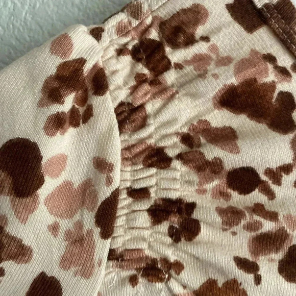 💥🆕 Como Blu Smocked All Over Print Short Sleeve Top M🆕 - Picture 6 of 10